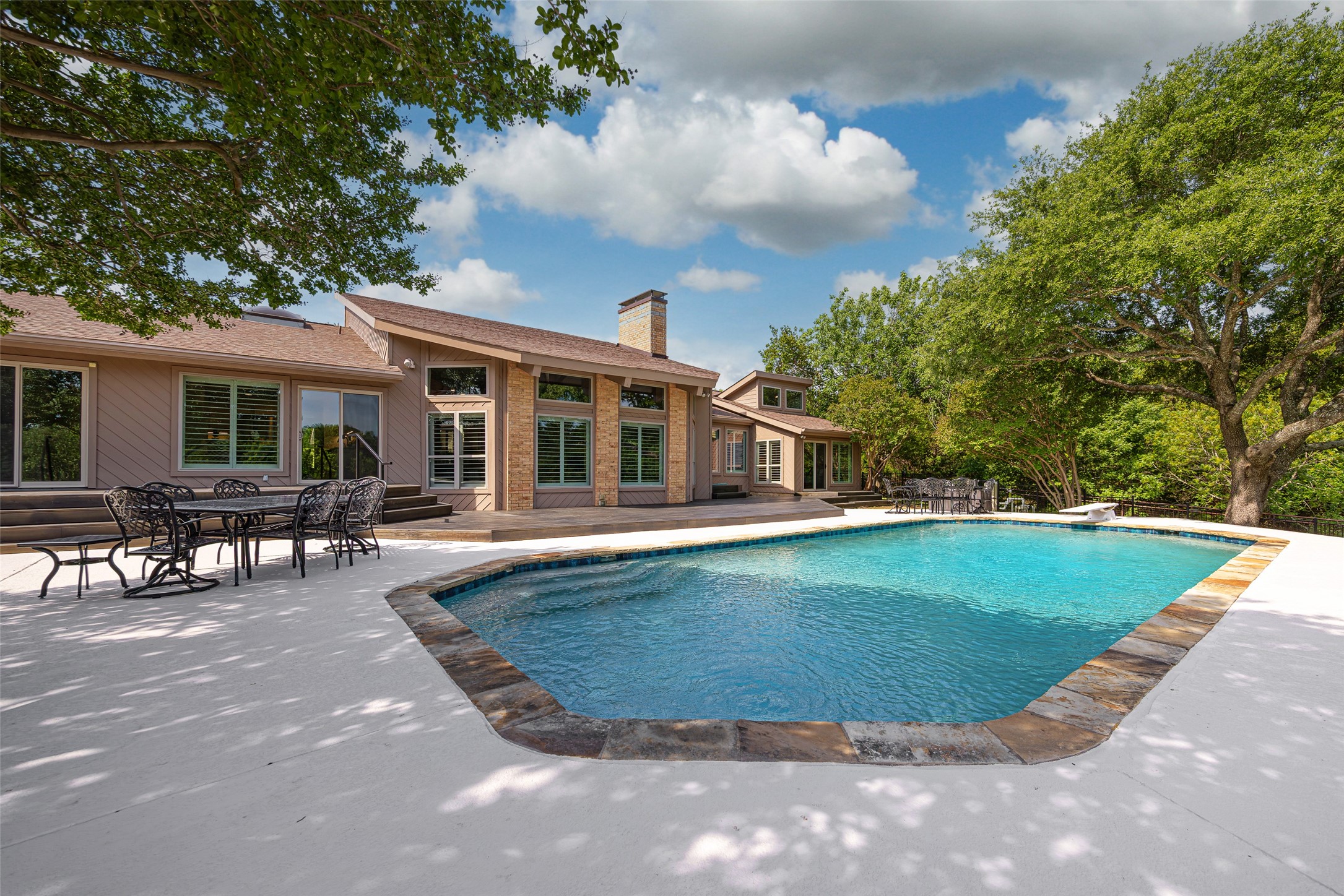 1075 Christian Lane Lucas TX 75002
