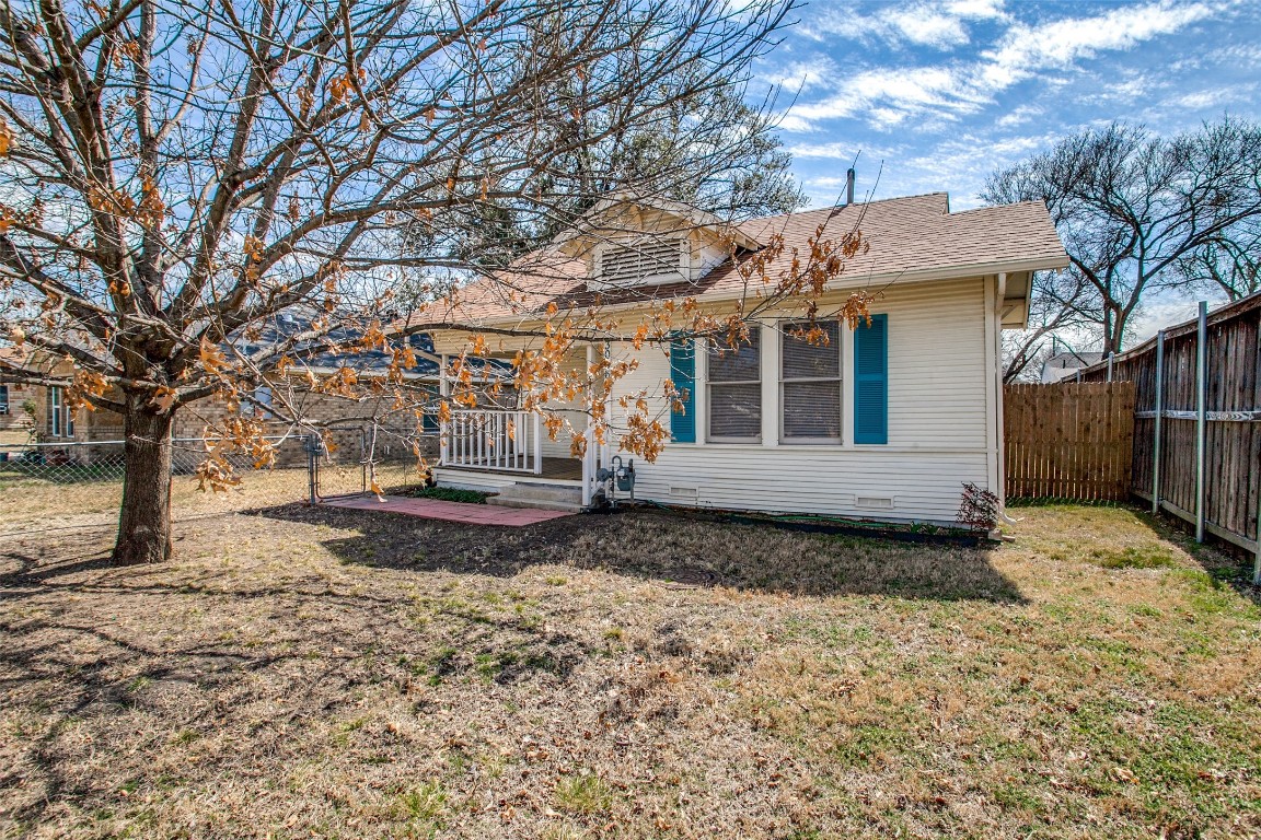 3006 Spurlock Street Dallas TX 75223