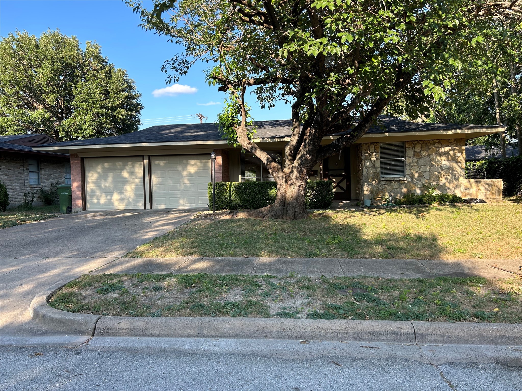 2426 Newcastle Drive Garland TX 75041