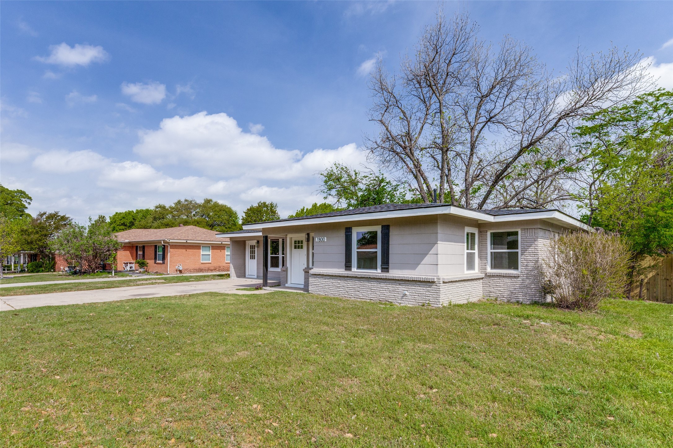 7800 Gaston Avenue Fort Worth TX 76116