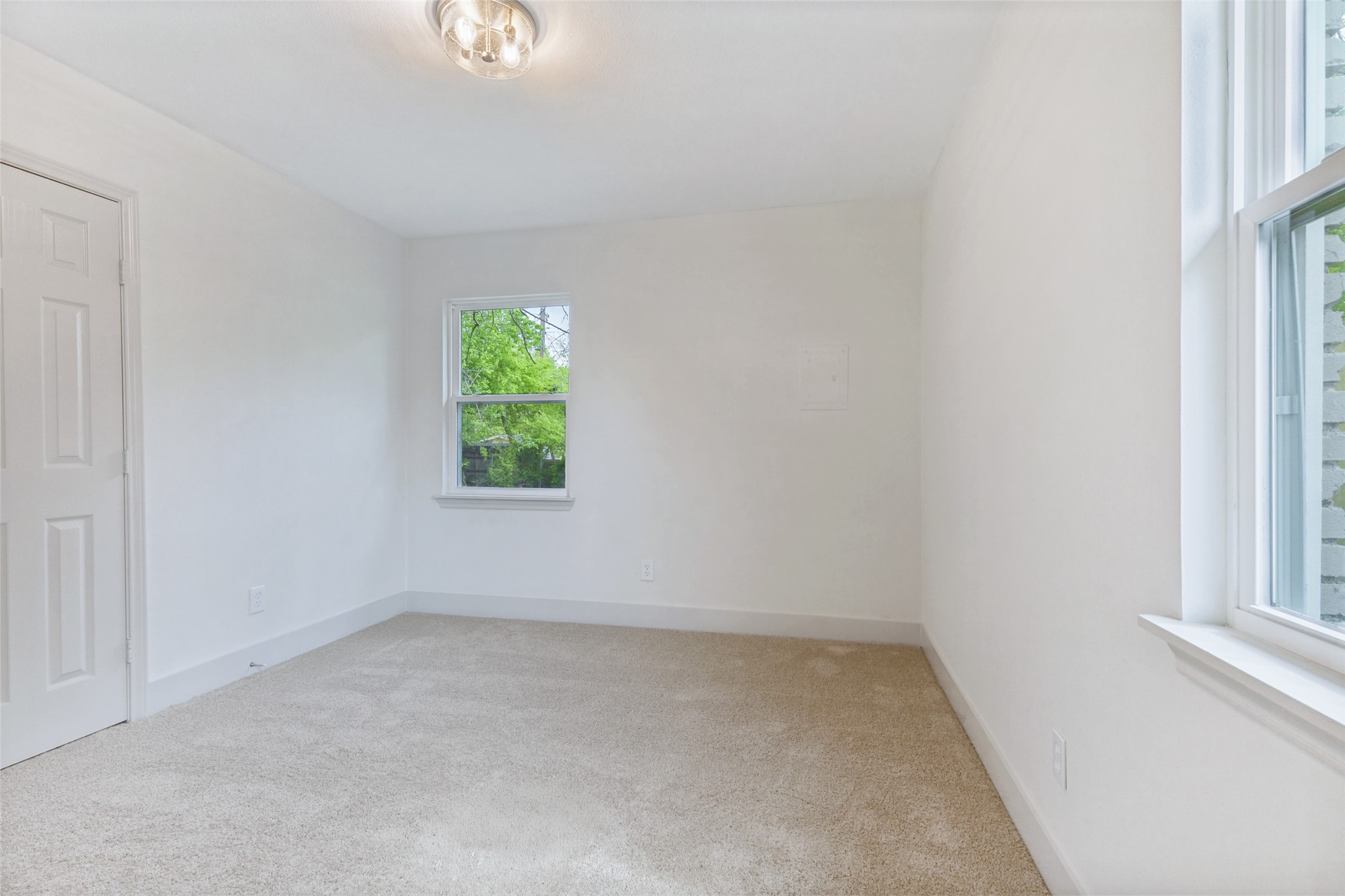 7800 Gaston Avenue Fort Worth TX 76116