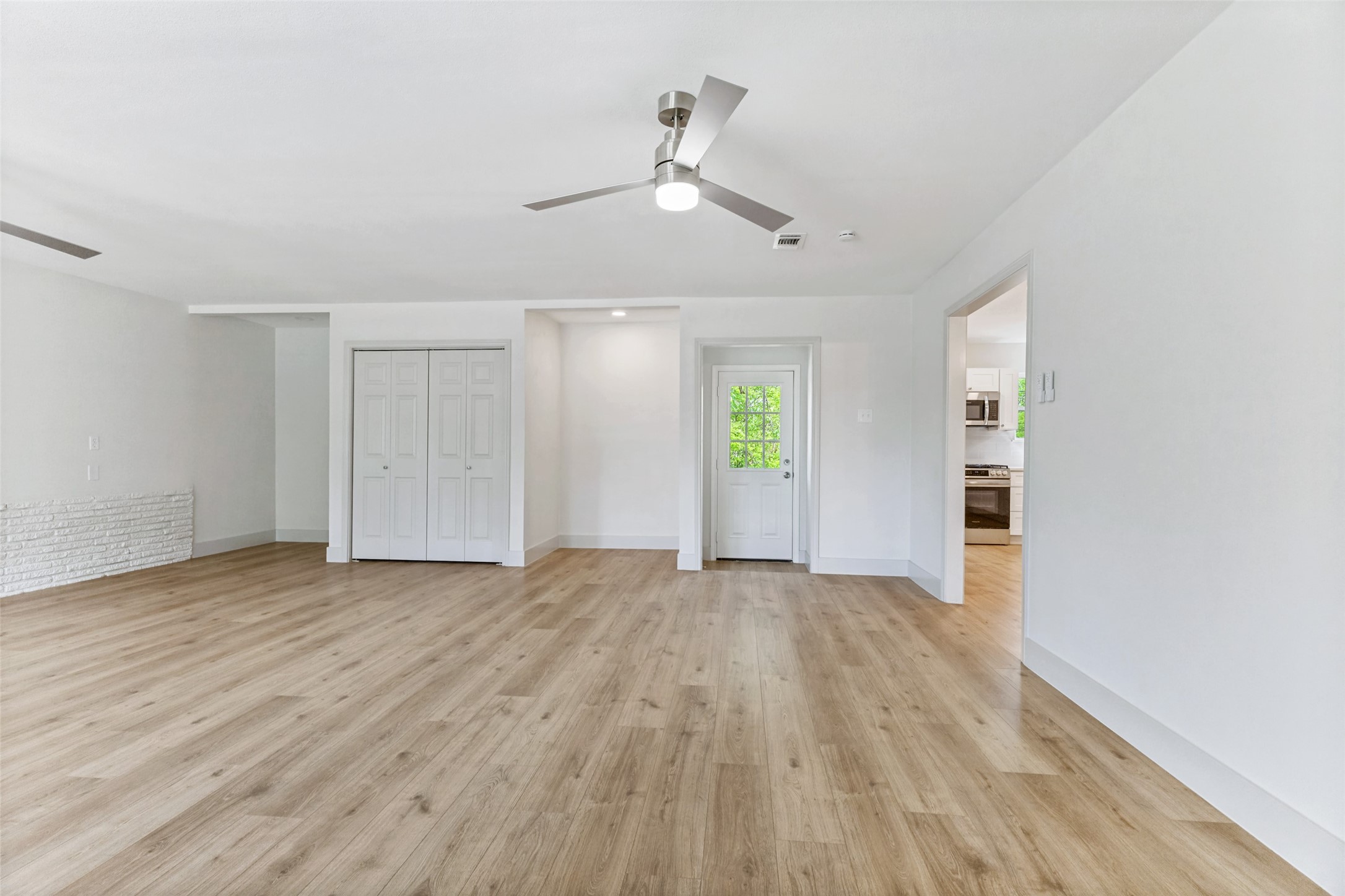 7800 Gaston Avenue Fort Worth TX 76116