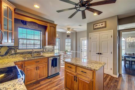 5611 County Road 4705 Commerce TX 75428