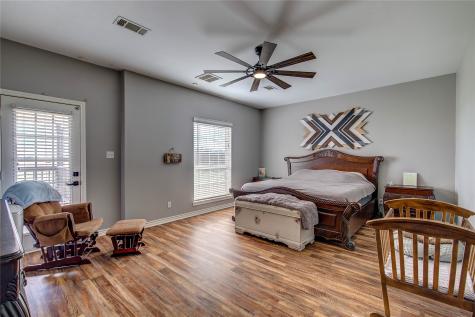 5611 County Road 4705 Commerce TX 75428