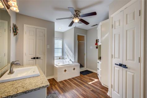 5611 County Road 4705 Commerce TX 75428