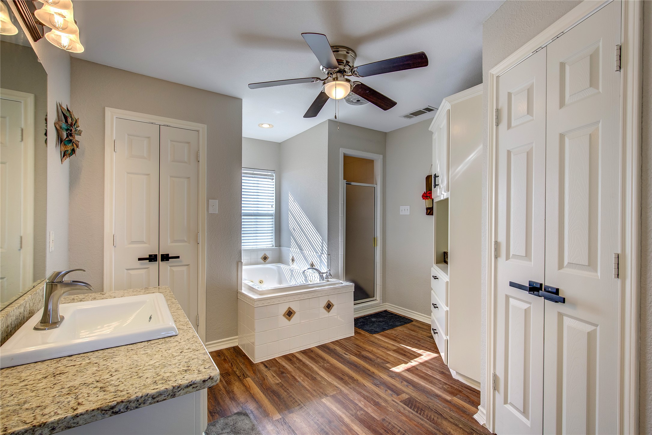 5611 County Road 4705 Commerce TX 75428