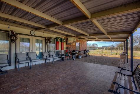 5611 County Road 4705 Commerce TX 75428