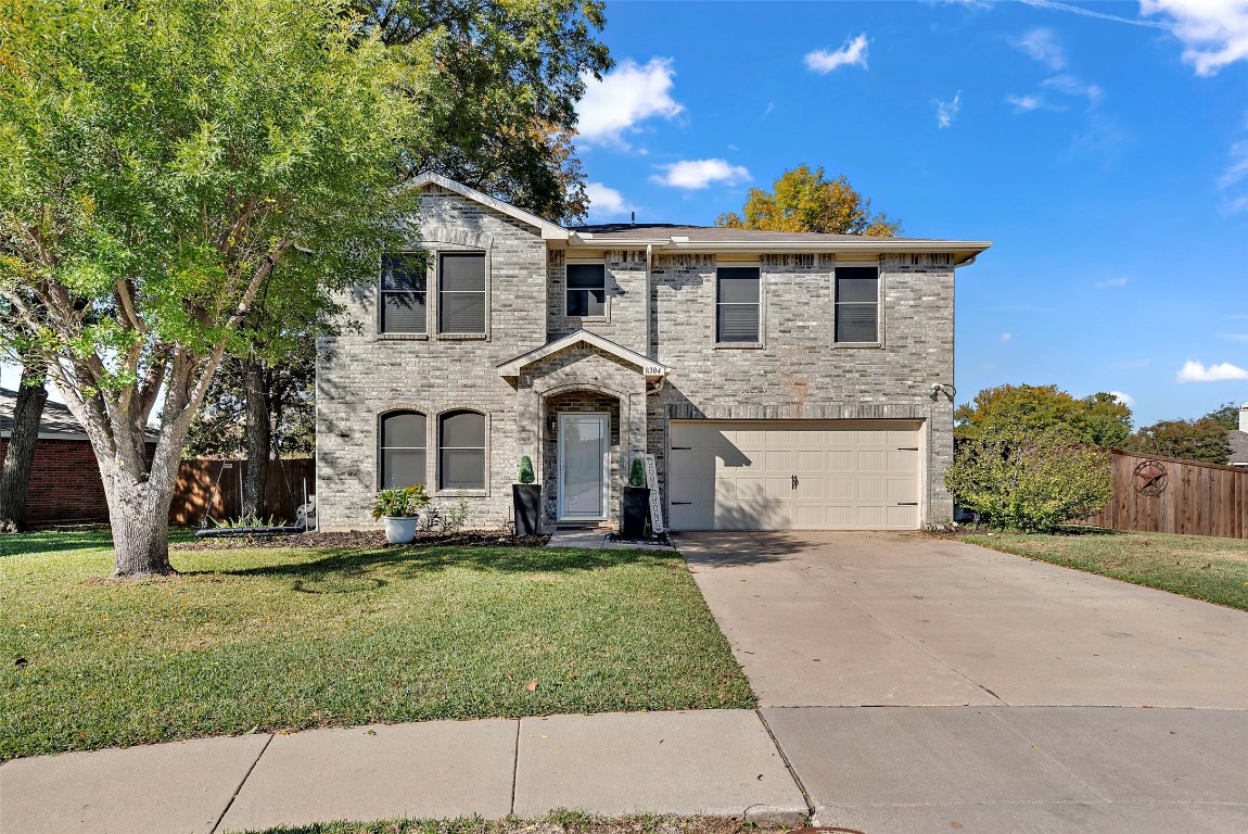 8304 Early Dawn Trail Denton TX 76210