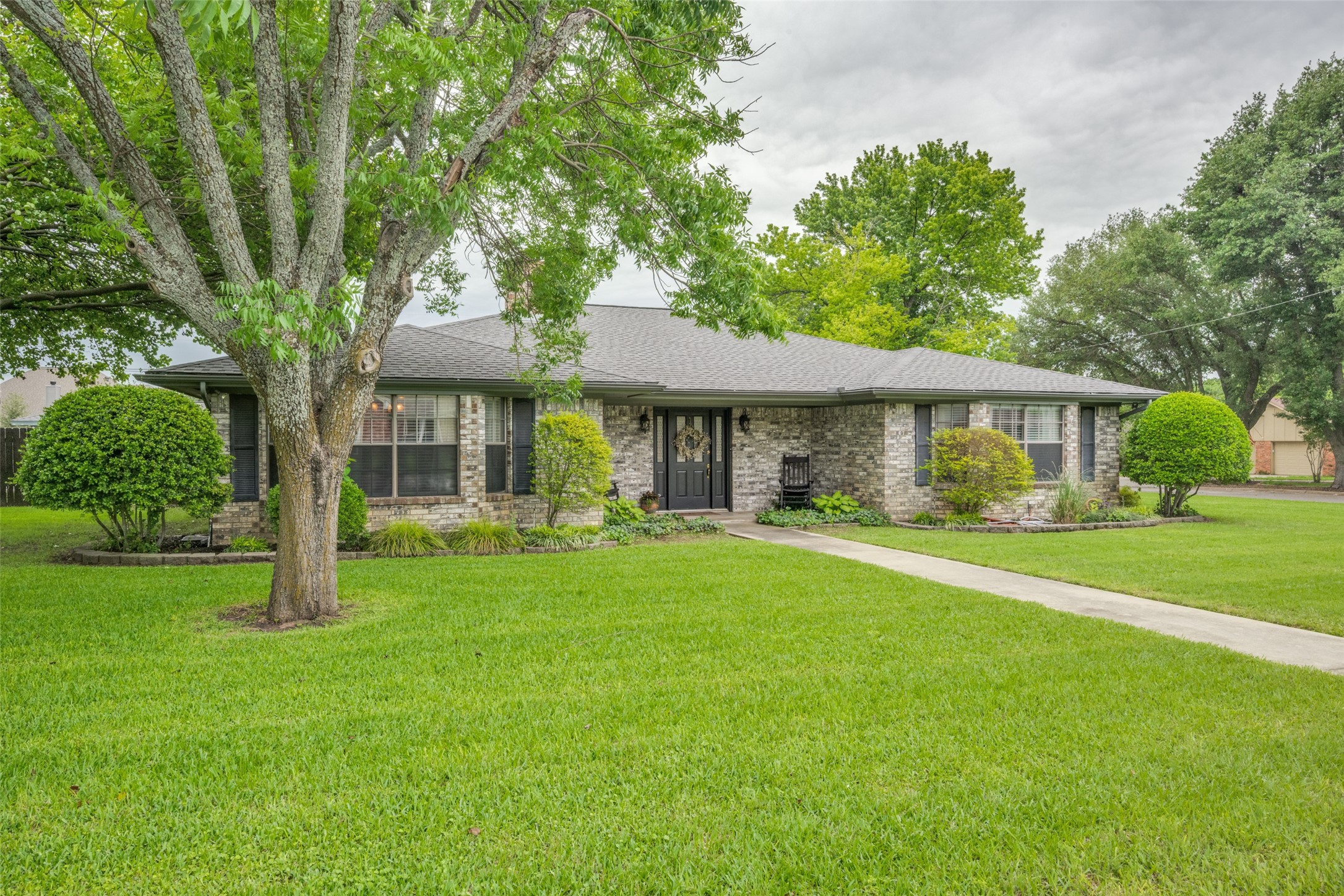 104 Brookview Drive Decatur TX 76234