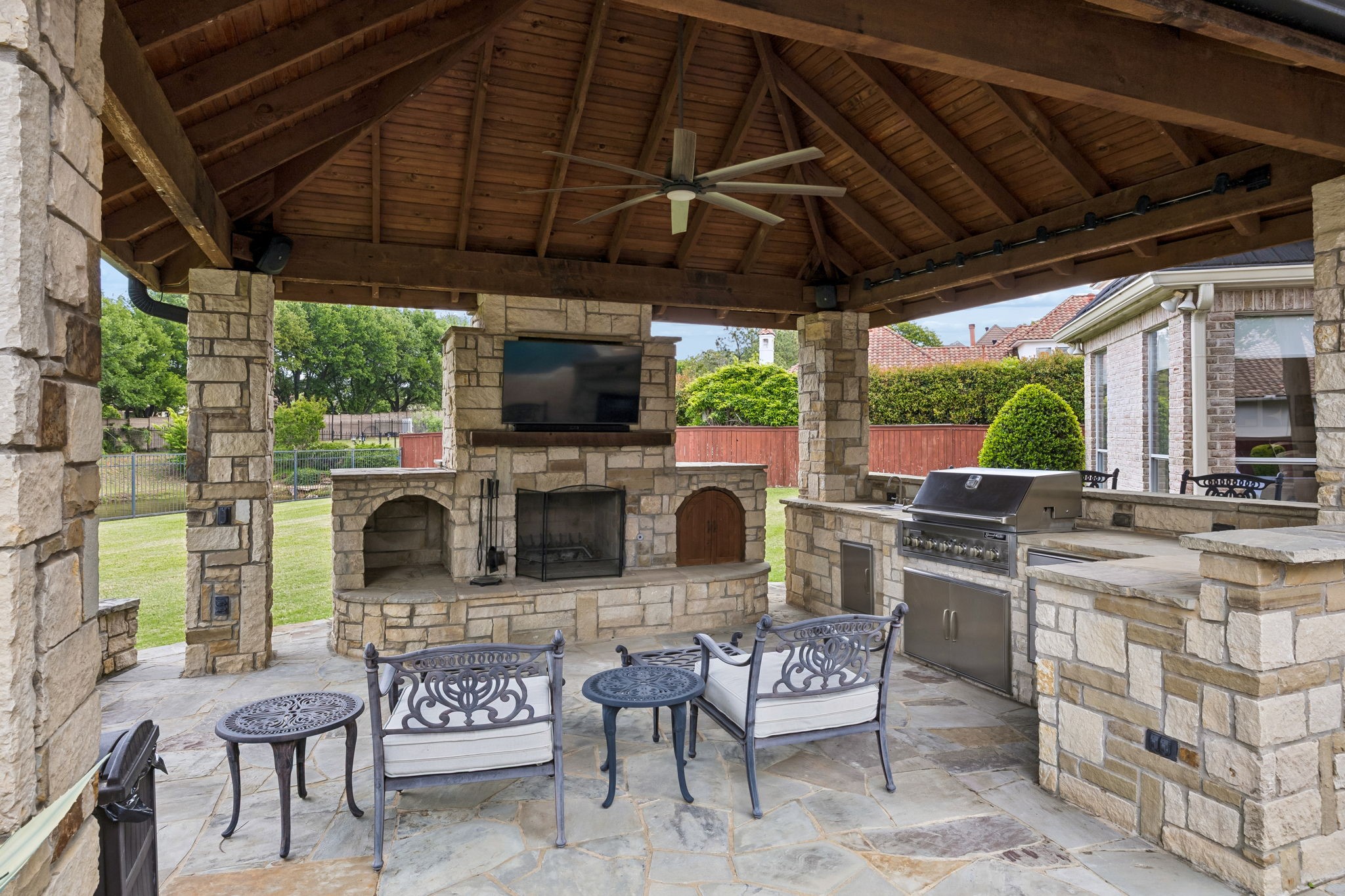 1420 Laurel Lane Southlake TX 76092
