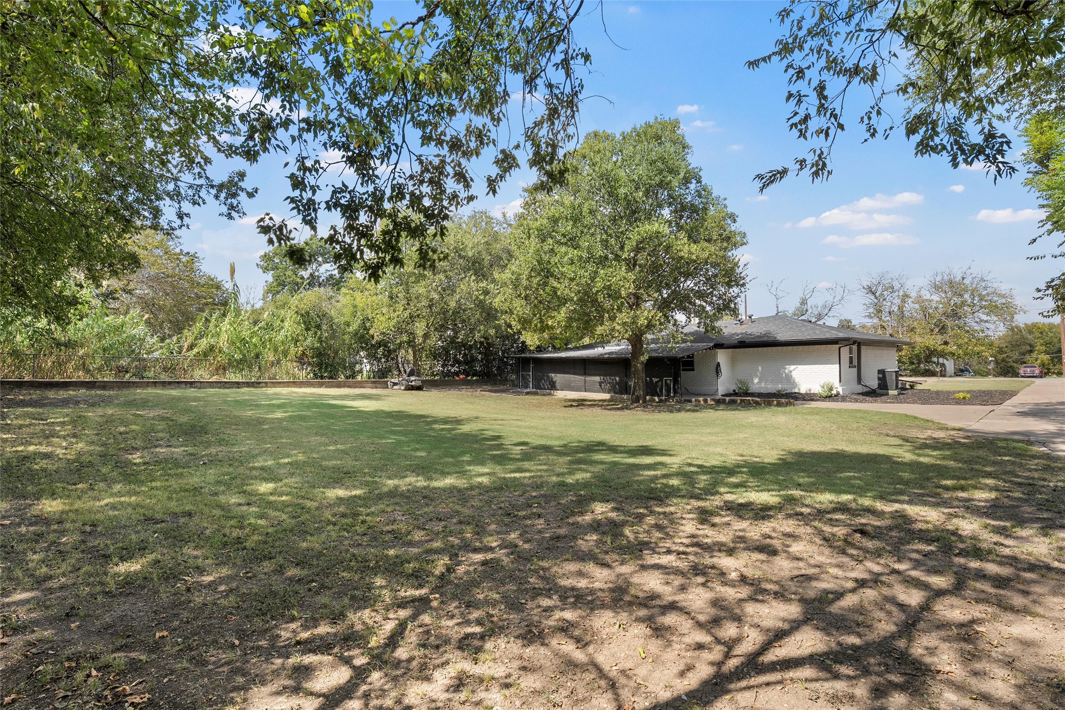 1014 E Franklin Street Hillsboro TX 76645