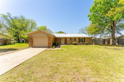 605 S Ward Street Italy TX 76651