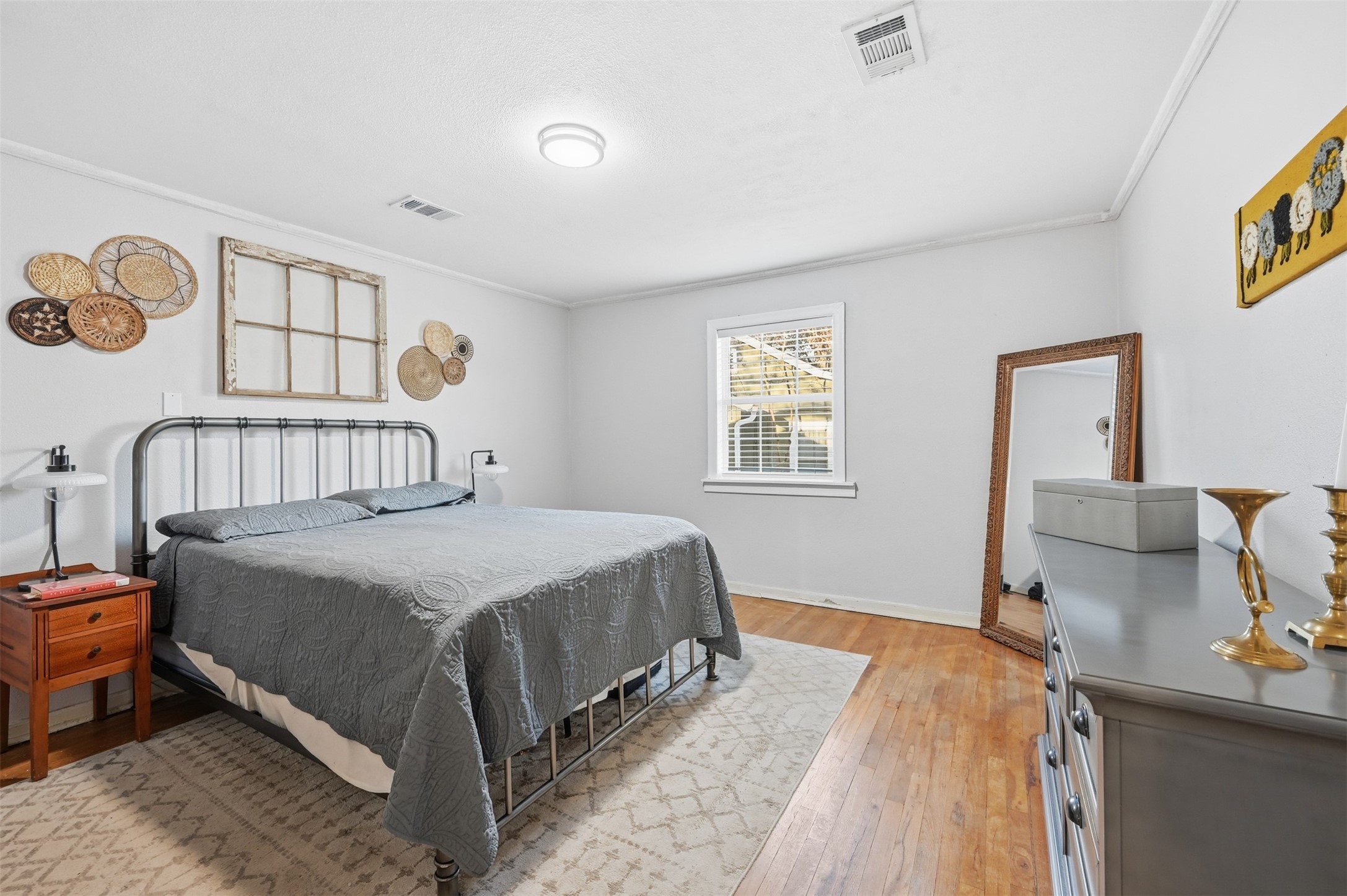 2129 Cardinal Lane Fort Worth TX 76111