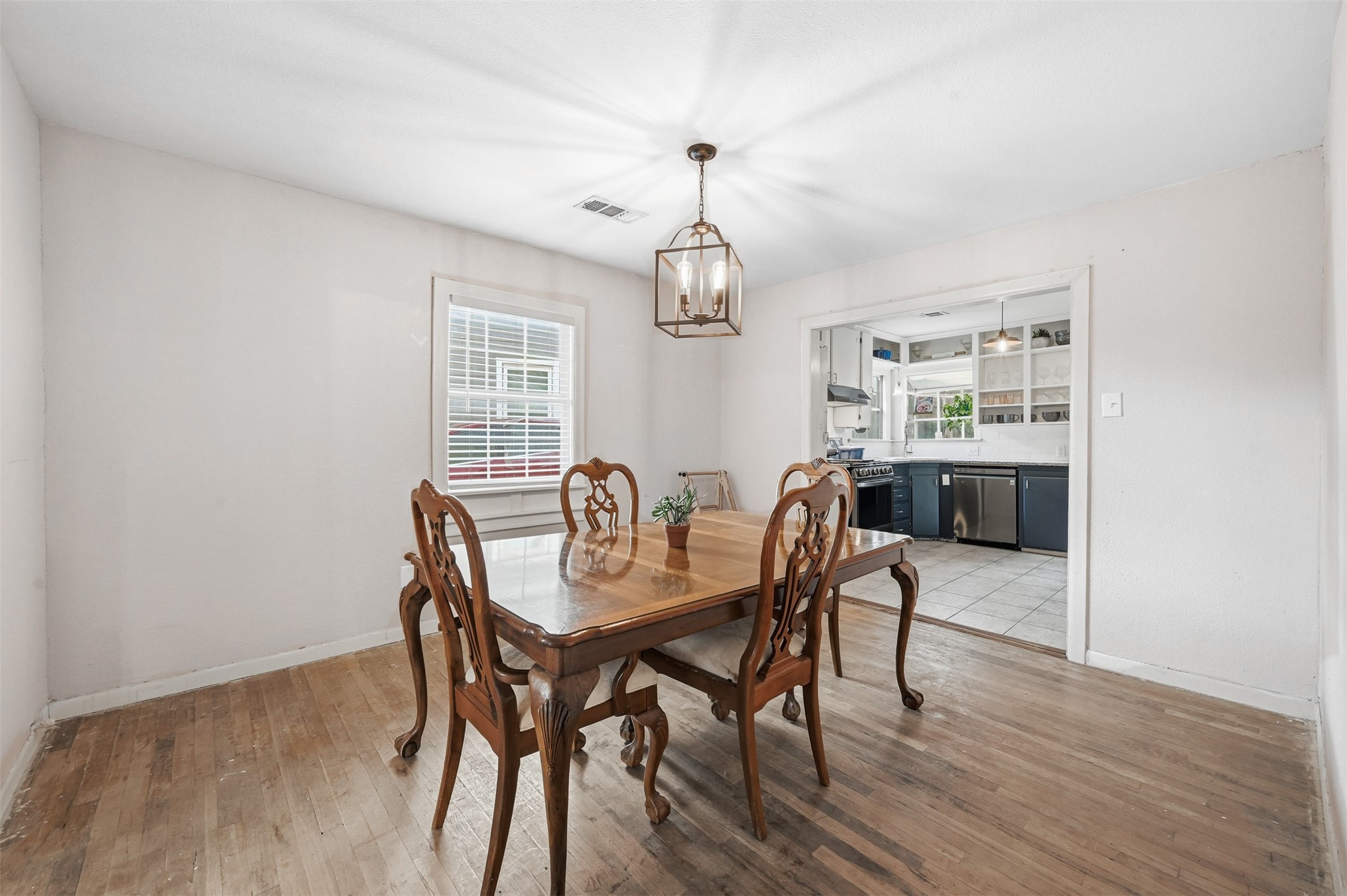 2129 Cardinal Lane Fort Worth TX 76111