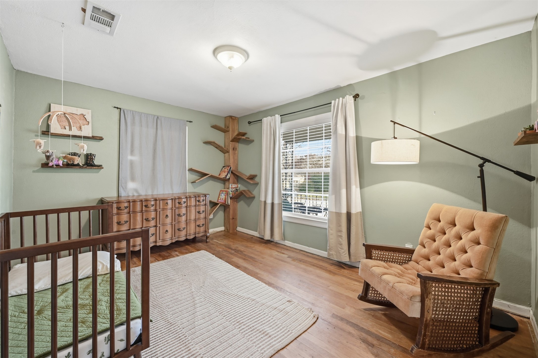 2129 Cardinal Lane Fort Worth TX 76111