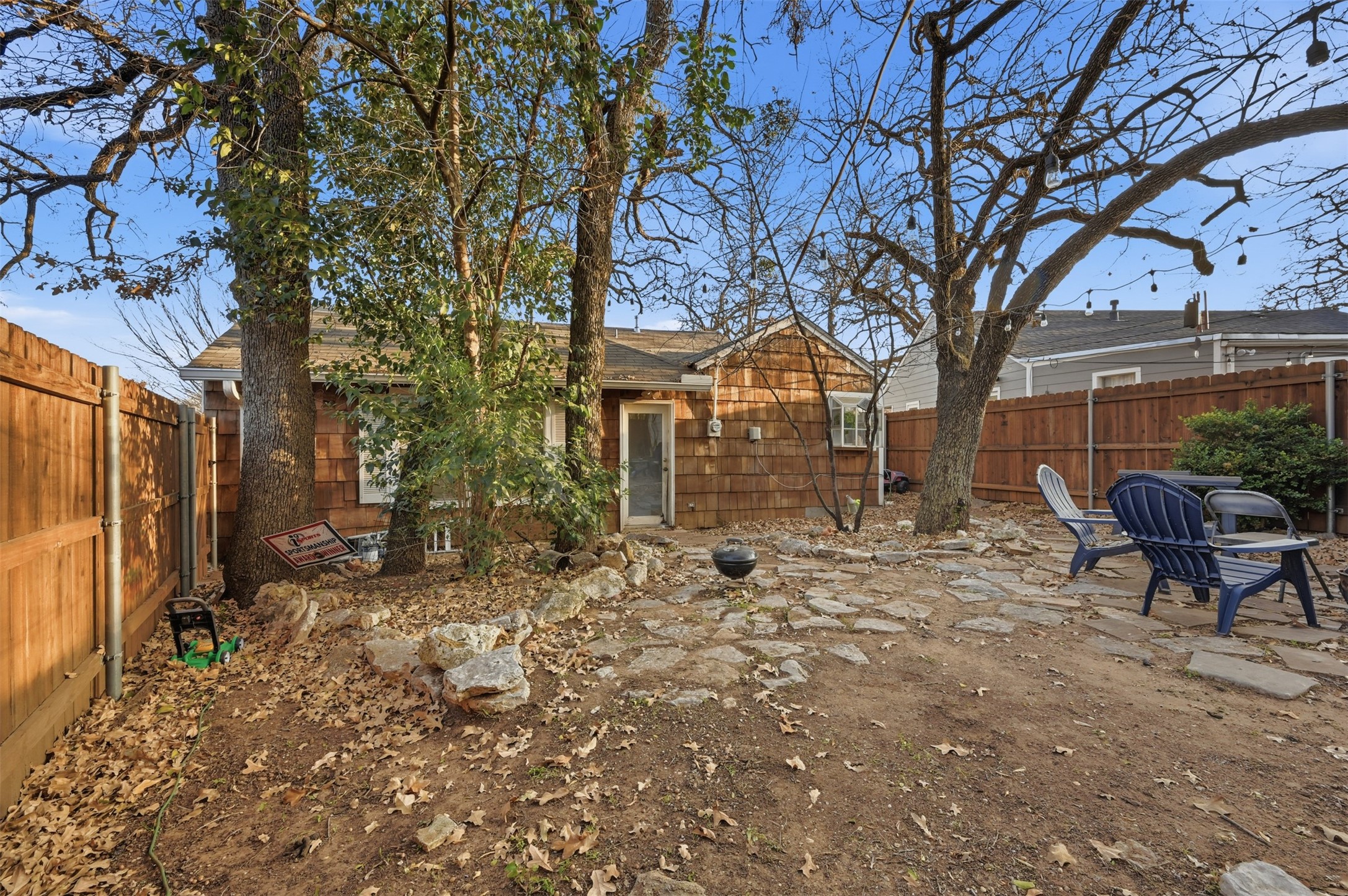 2129 Cardinal Lane Fort Worth TX 76111