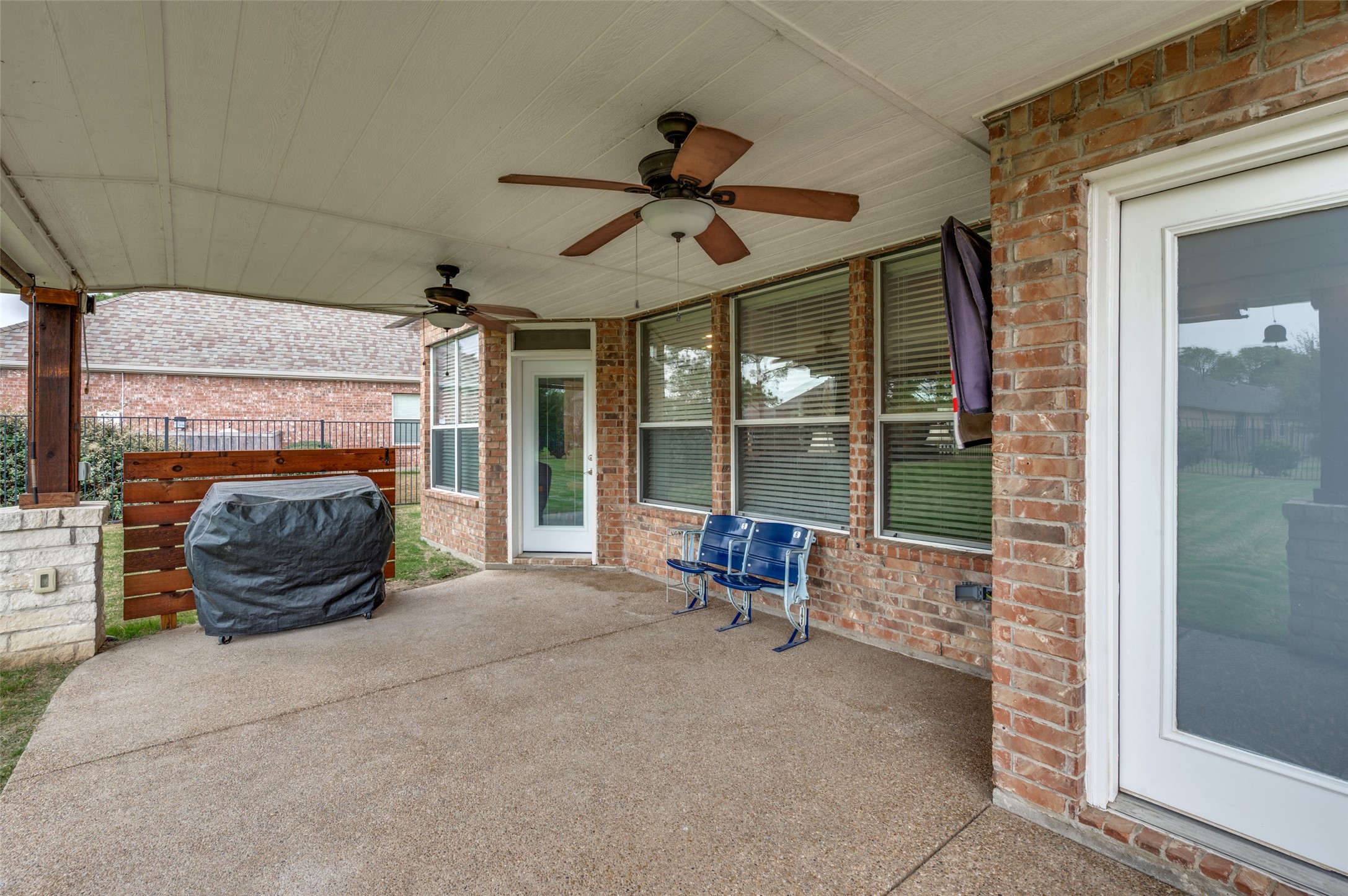 110 Paradise Cove Shady Shores TX 76208