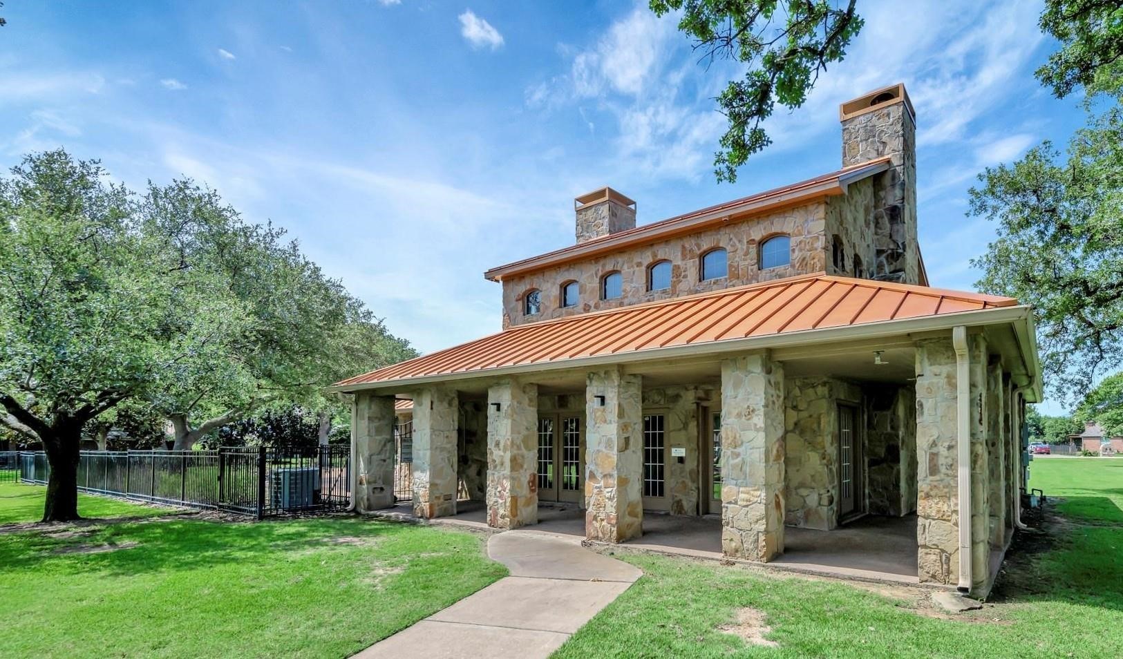 110 Paradise Cove Shady Shores TX 76208