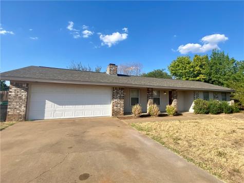 105 Gates Drive Gatesville TX 76528
