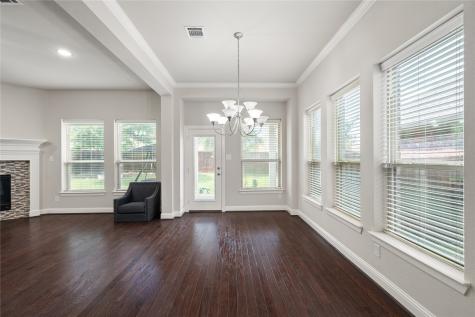5812 Silverton Avenue Mckinney TX 75070