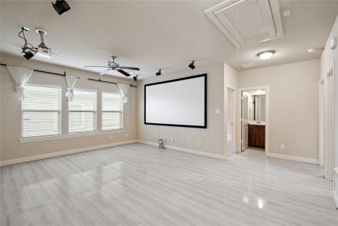5812 Silverton Avenue Mckinney TX 75070