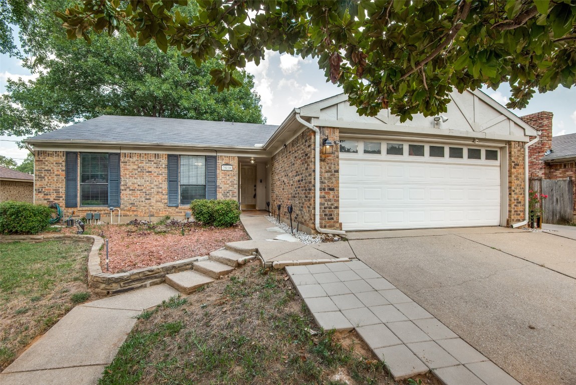 3510 Post Oak Drive Grand Prairie TX 75050