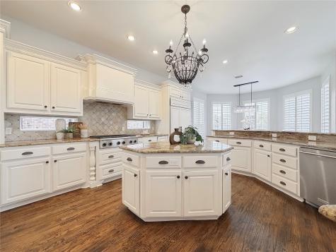 2206 Clearspring Drive N Irving TX 75063