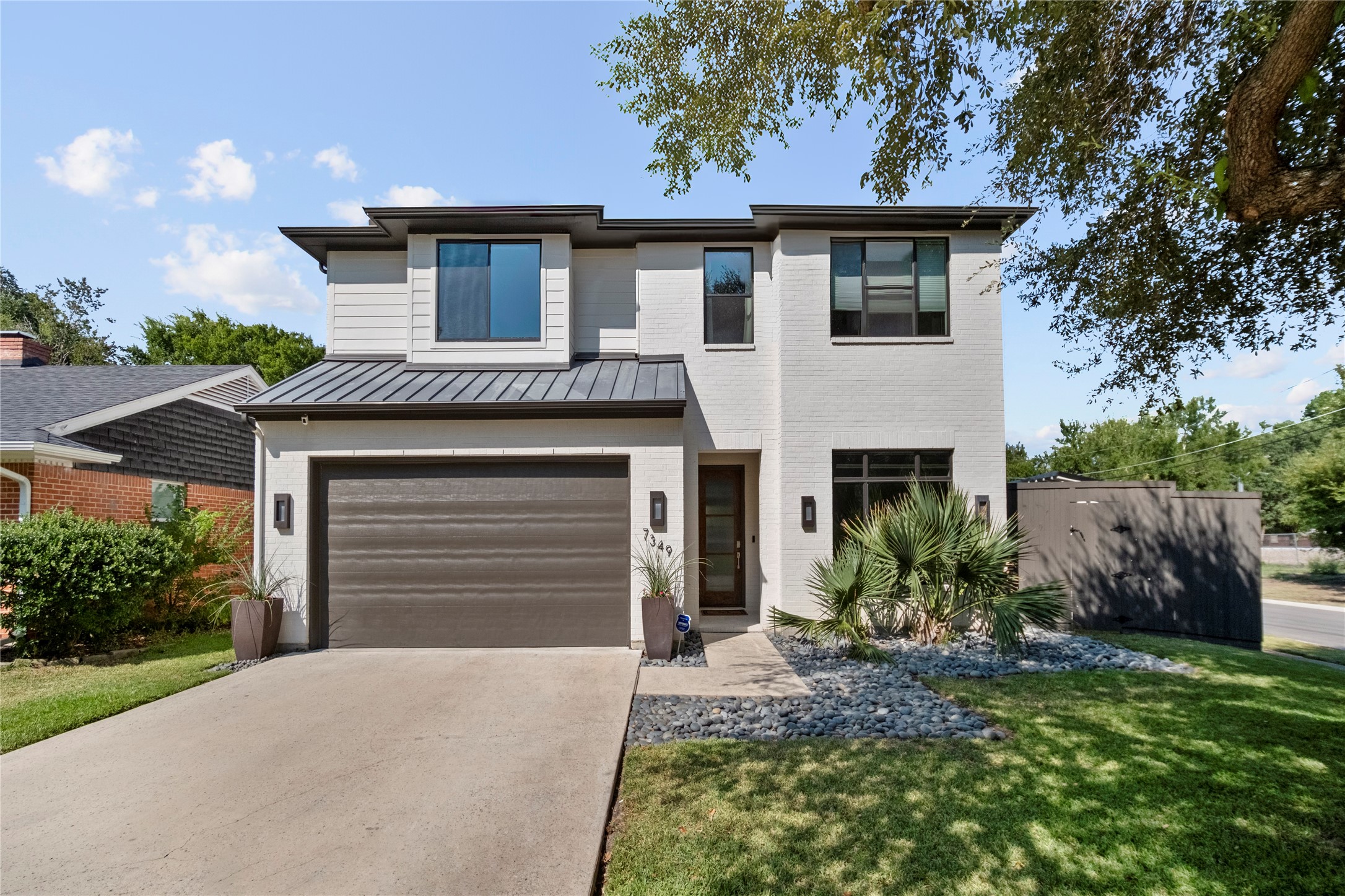 7349 Rockhurst Drive Dallas TX 75214