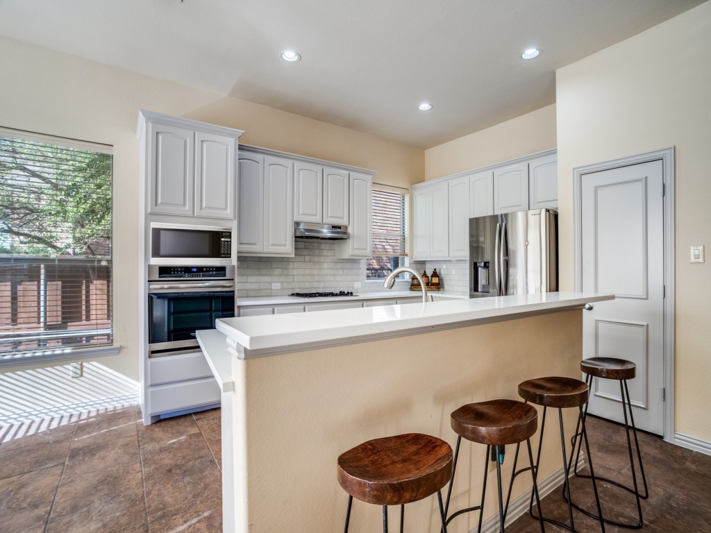 369 Parkvillage Avenue Fairview TX 75069