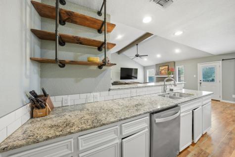 6521 Riviera Drive North Richland Hills TX 76180