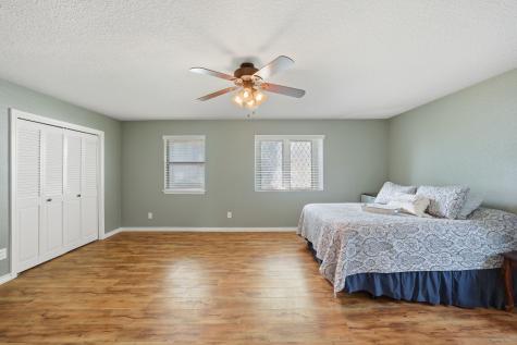 6521 Riviera Drive North Richland Hills TX 76180