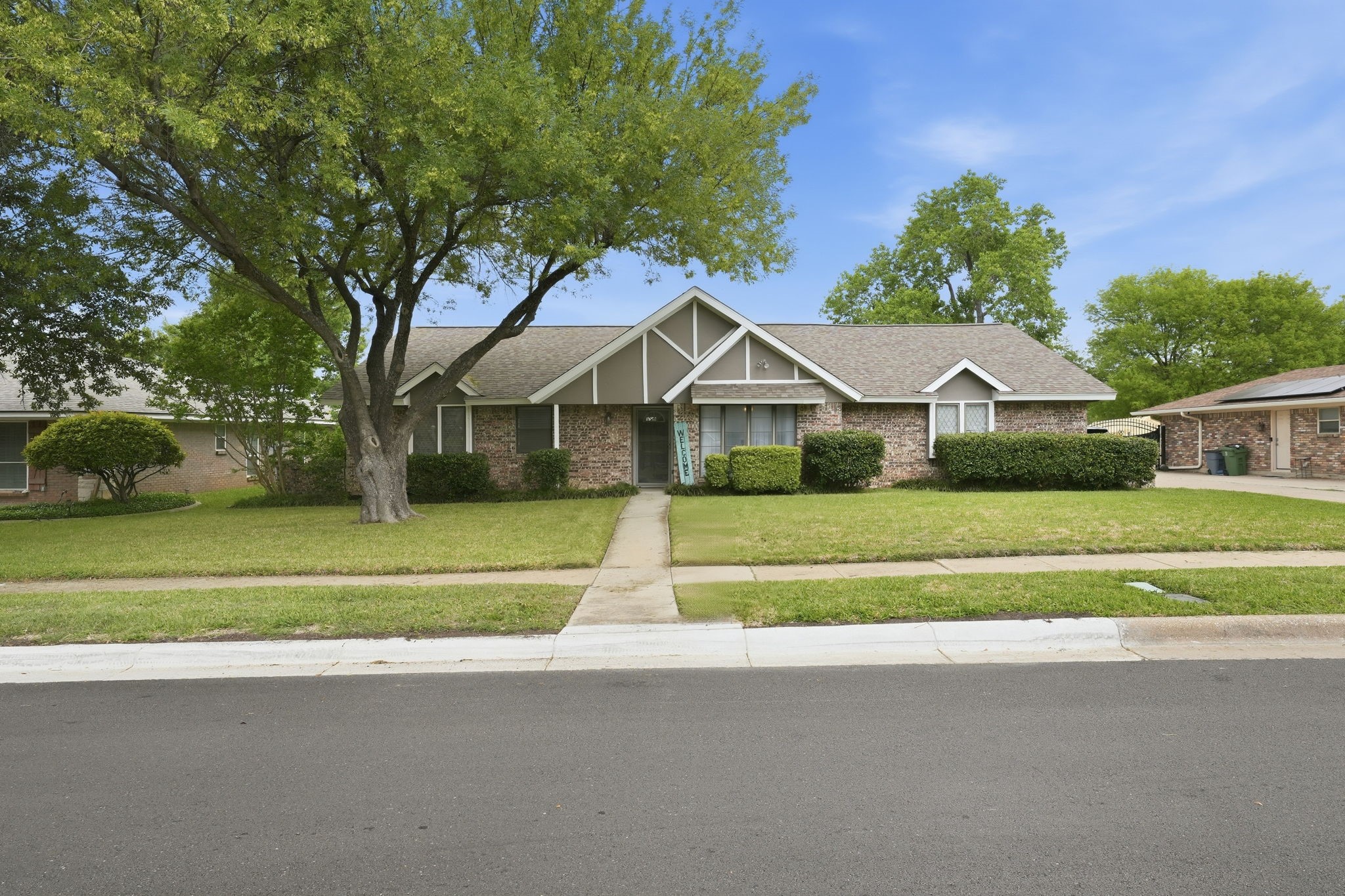 6521 Riviera Drive North Richland Hills TX 76180