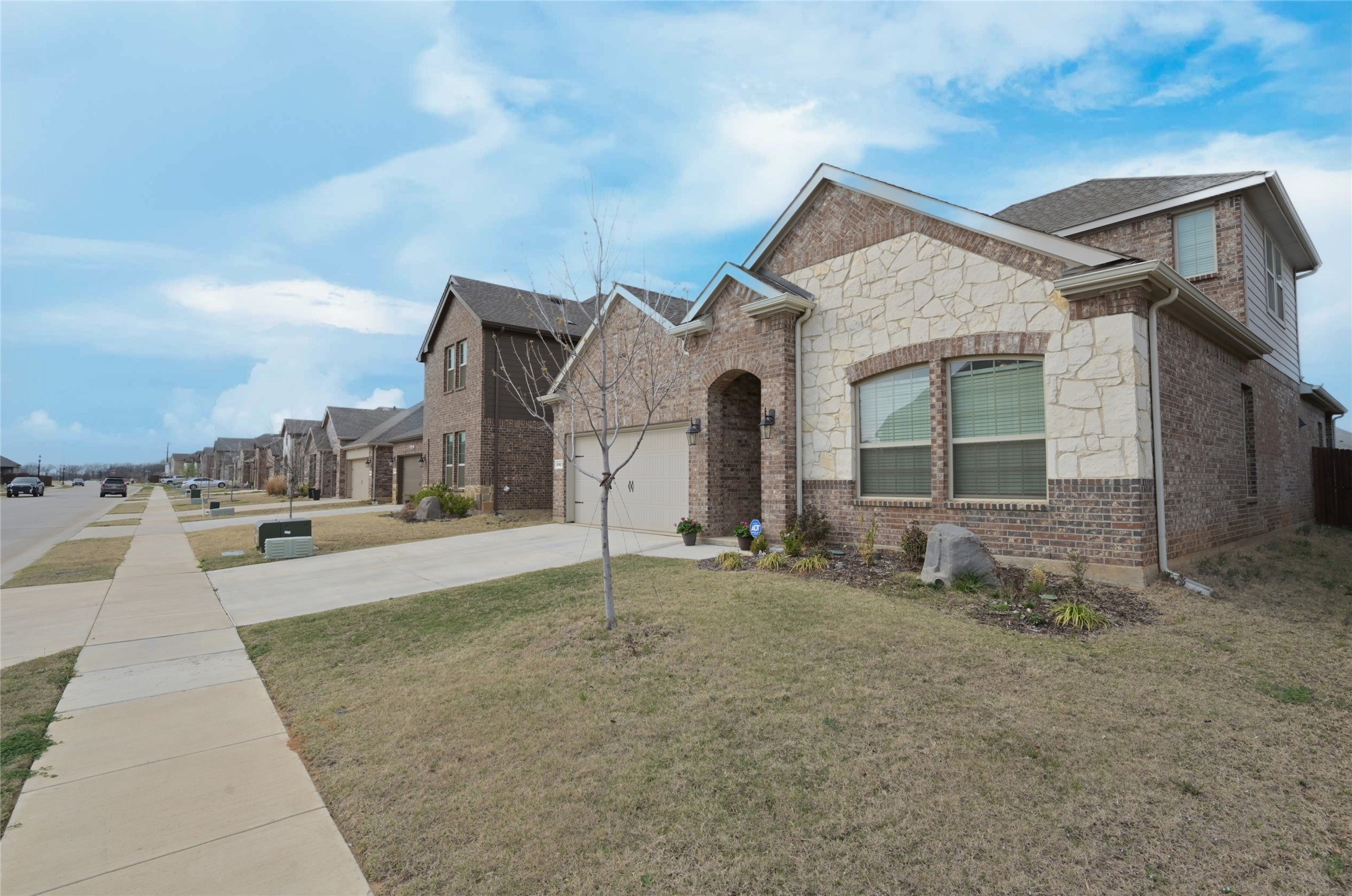 10013 Gray Barrel Drive Aubrey TX 76227