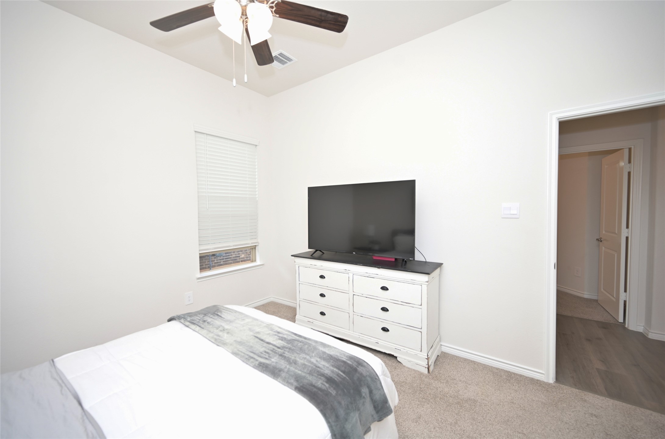 10013 Gray Barrel Drive Aubrey TX 76227