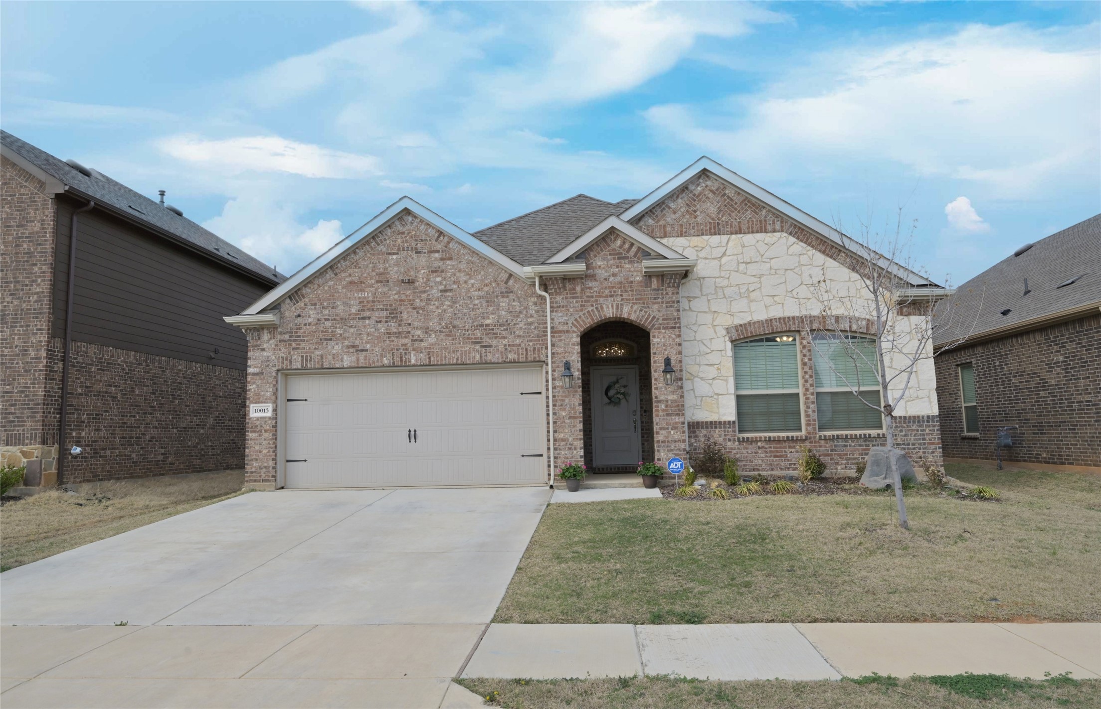 10013 Gray Barrel Drive Aubrey TX 76227
