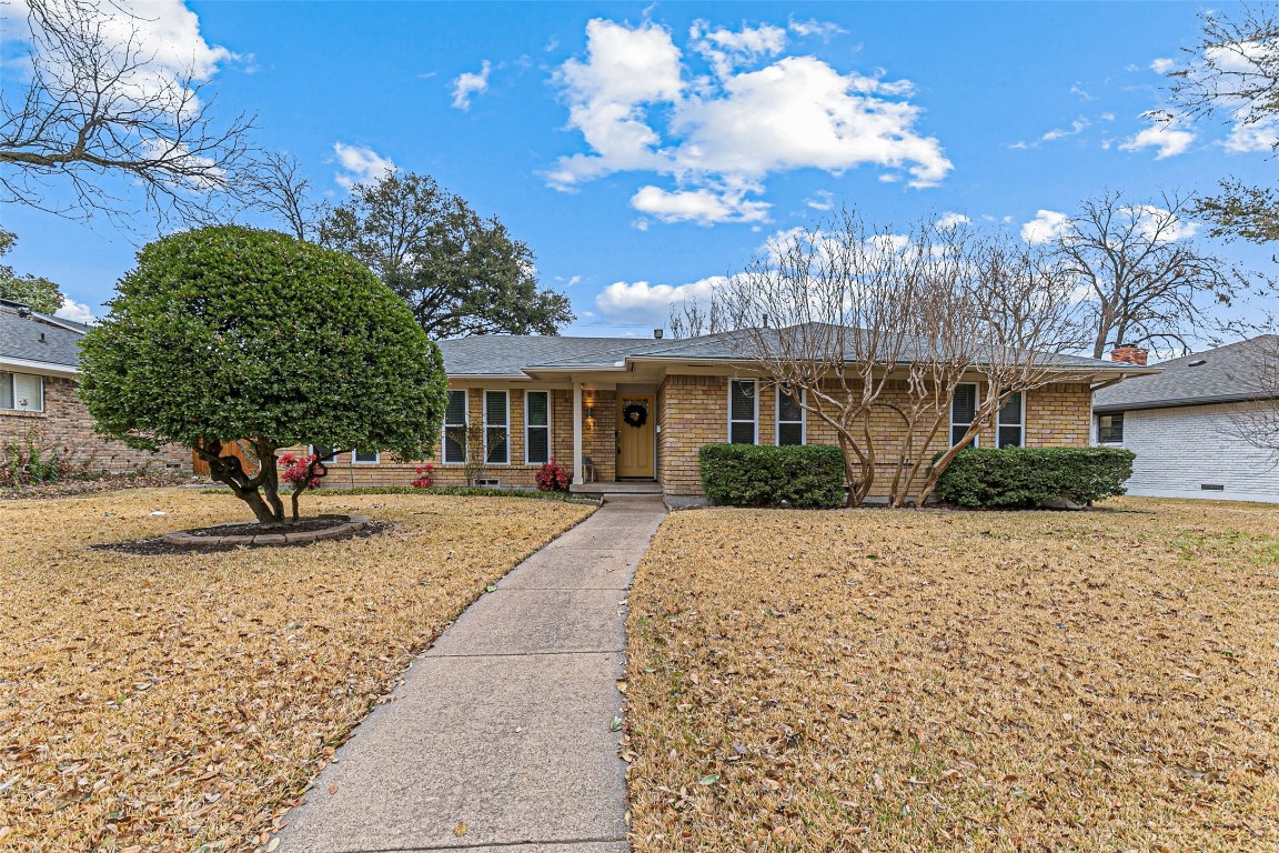 9516 Meadowknoll Drive Dallas TX 75243