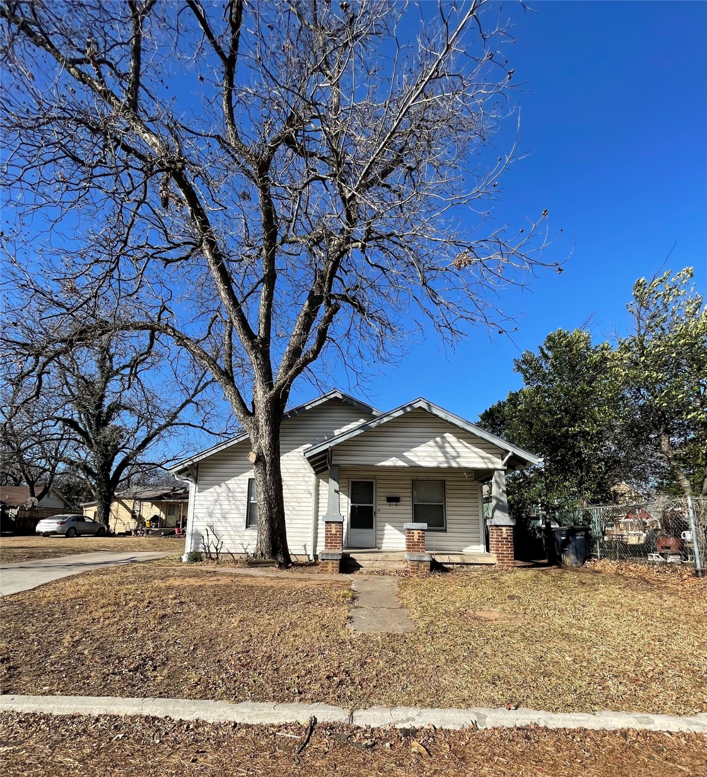 931 Cleckler Avenue Fort Worth TX 76111
