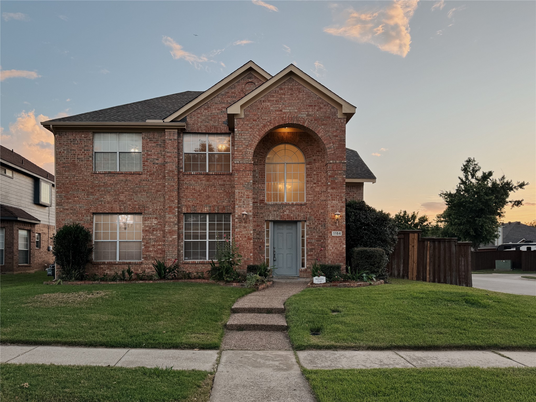1184 Courtney Lane Lewisville TX 75077