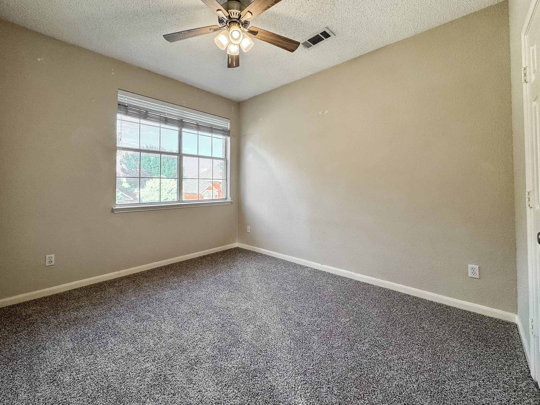 1184 Courtney Lane Lewisville TX 75077