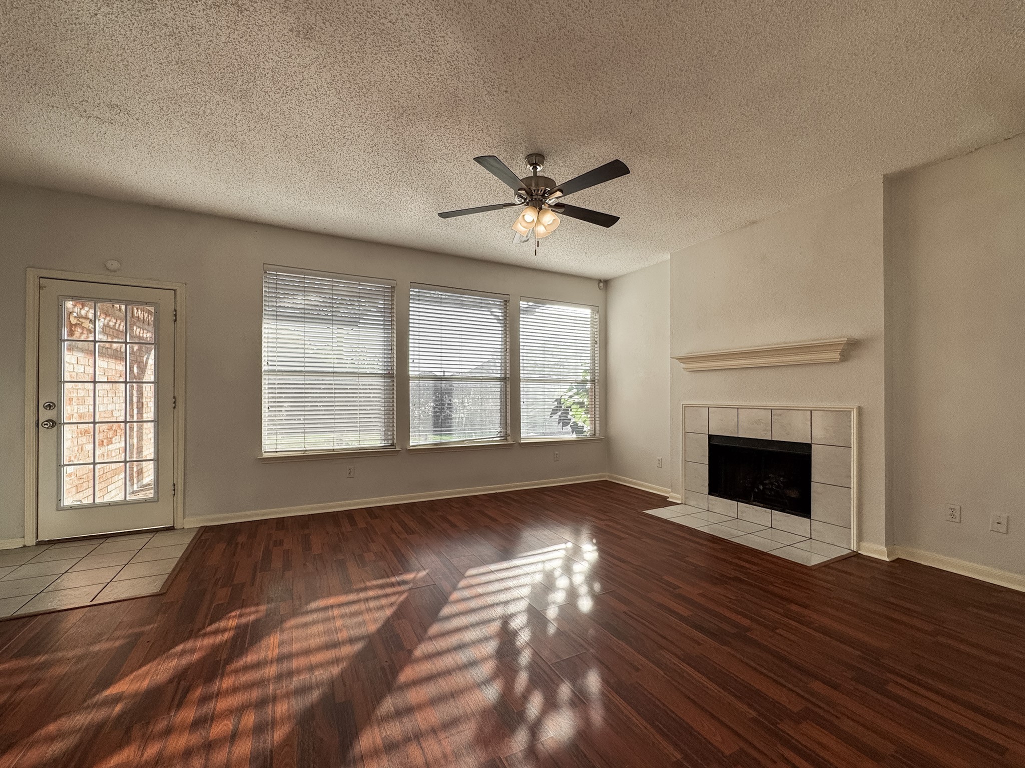 1184 Courtney Lane Lewisville TX 75077