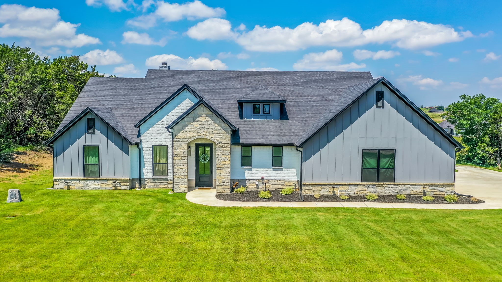 304 Aviara Court Poolville TX 76487