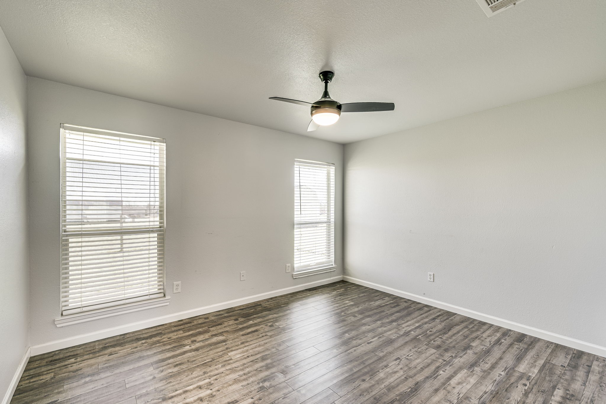 2740 Lexie Lane Waxahachie TX 75167