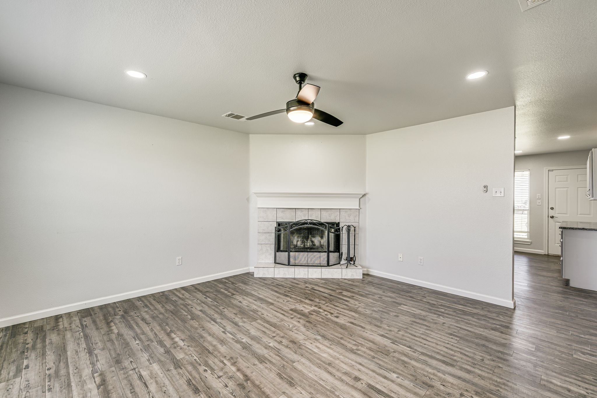 2740 Lexie Lane Waxahachie TX 75167