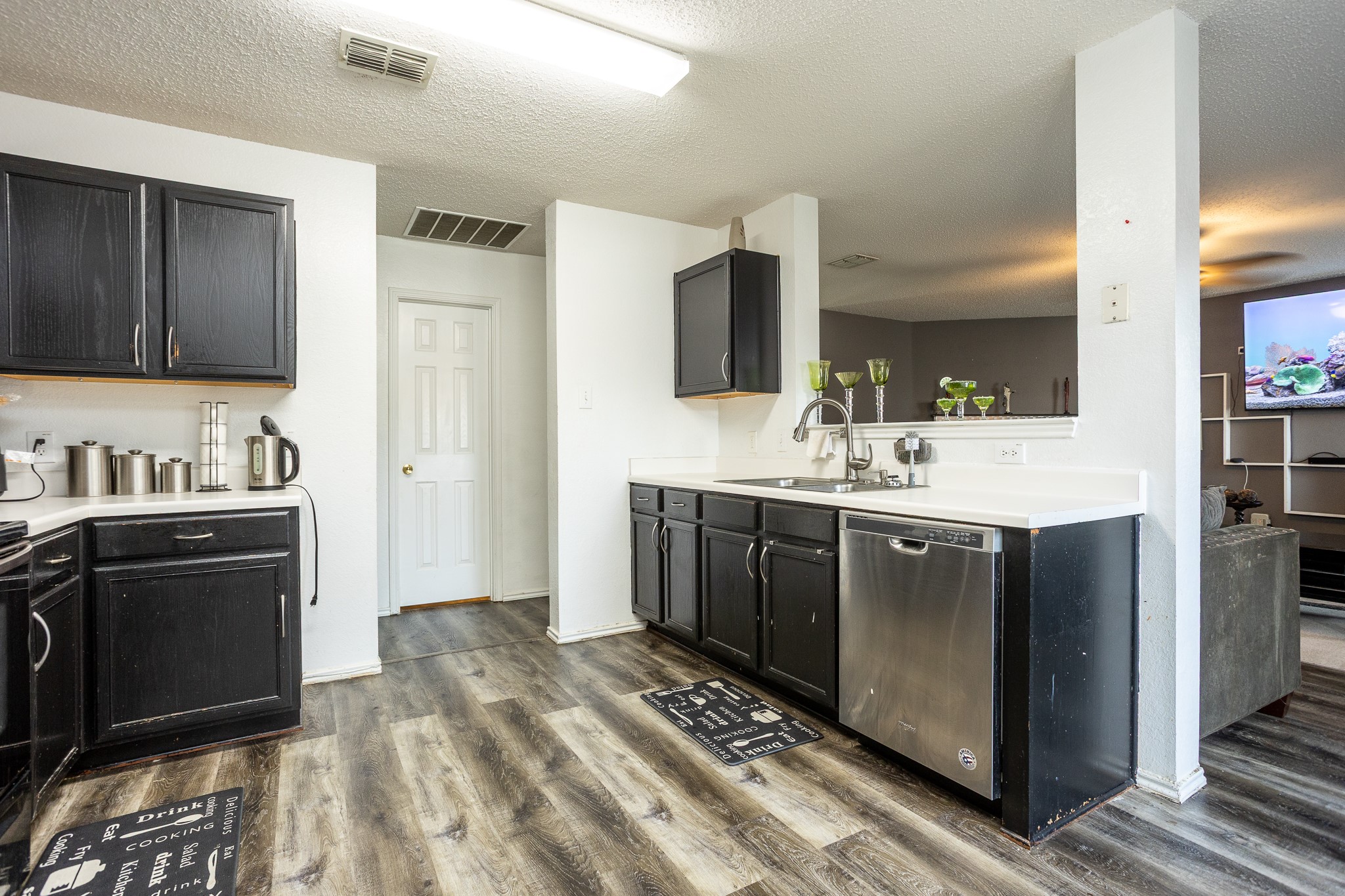 1512 Golden Grass Drive Lancaster TX 75134