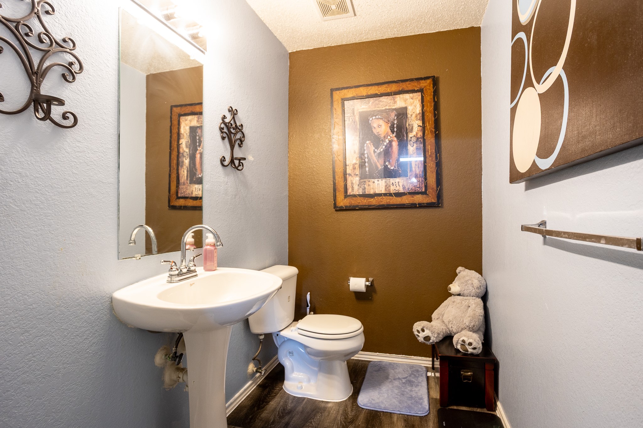 1512 Golden Grass Drive Lancaster TX 75134
