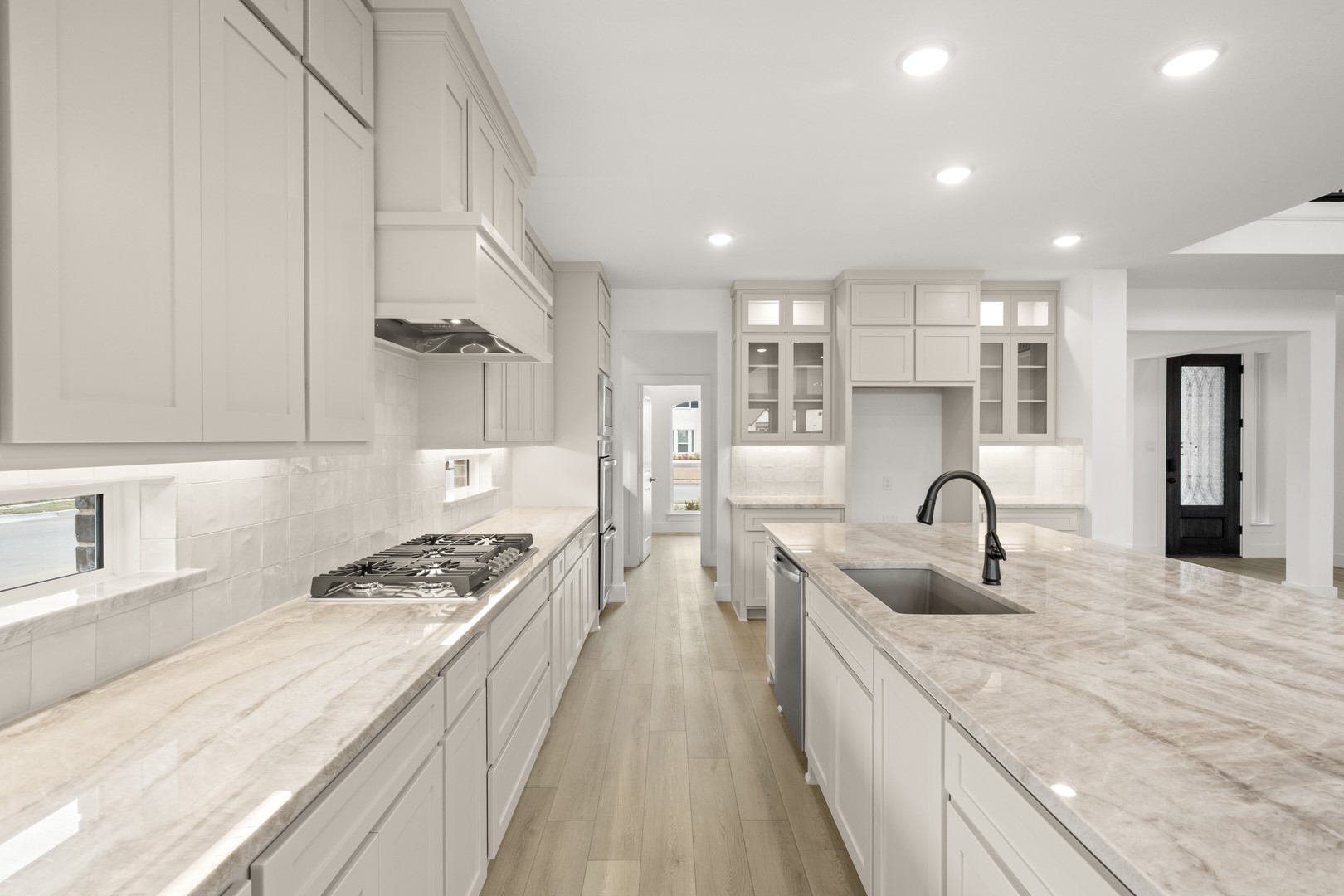 341 Loretta Lane Burleson TX 76028