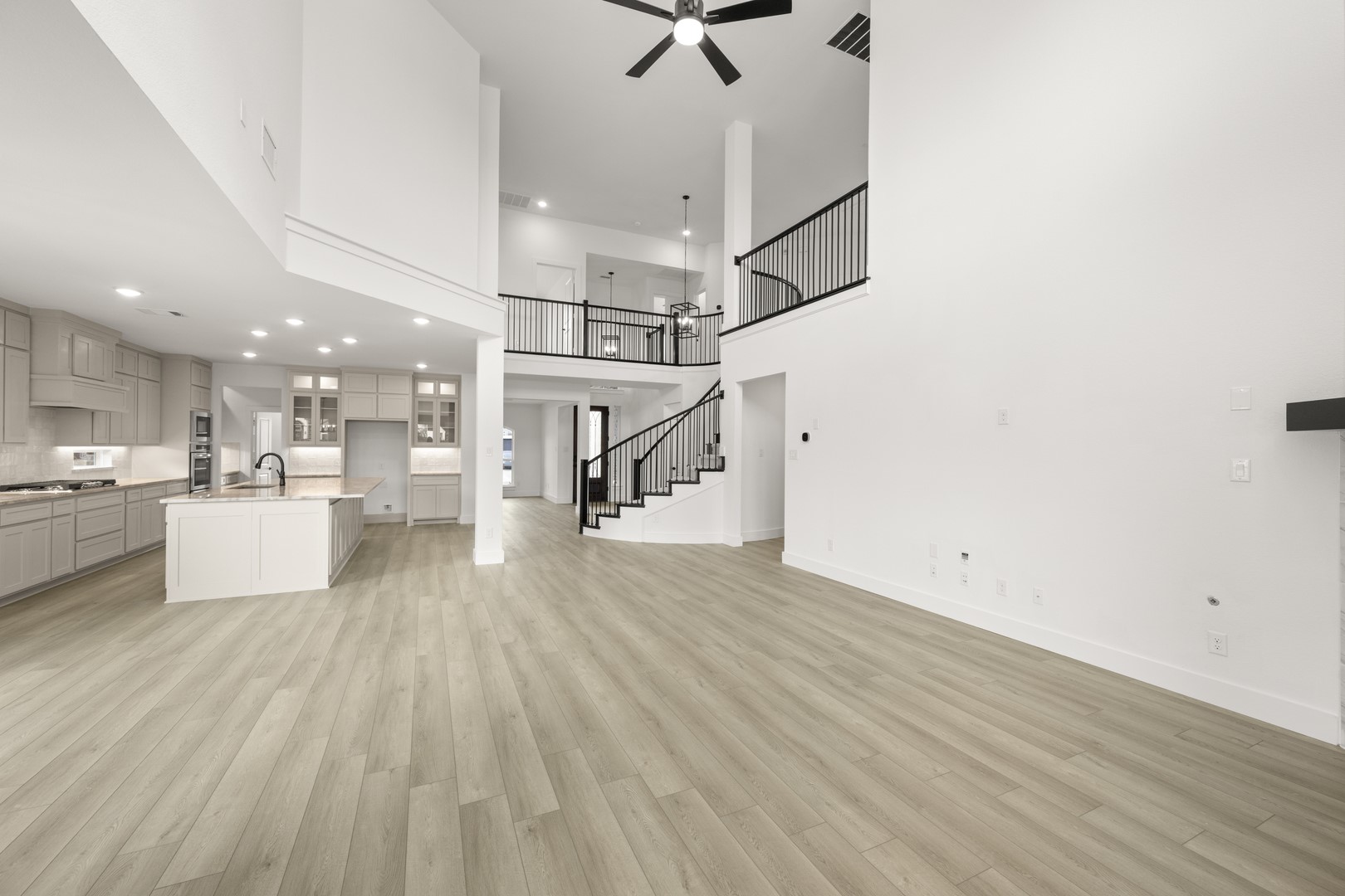 341 Loretta Lane Burleson TX 76028