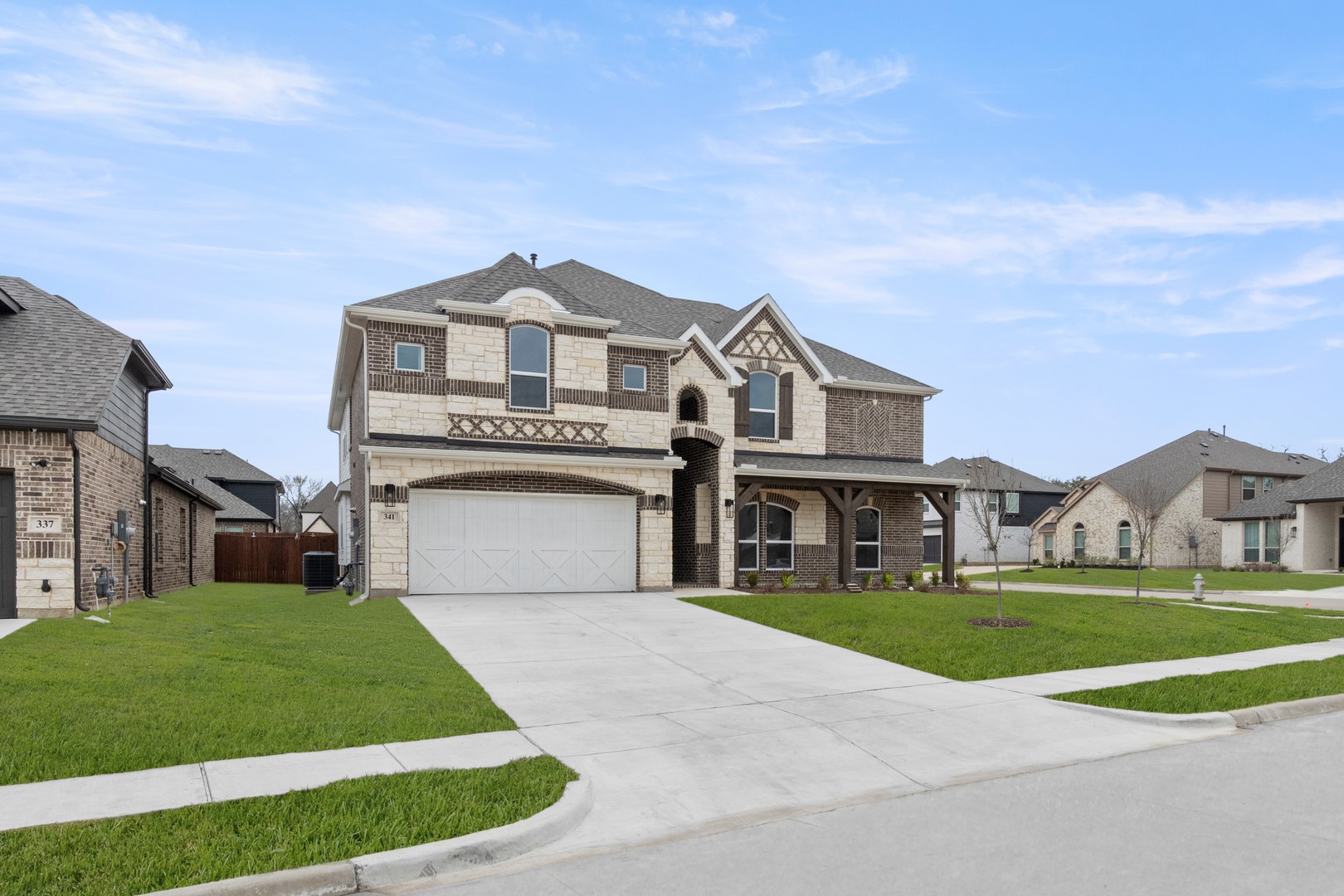 341 Loretta Lane Burleson TX 76028