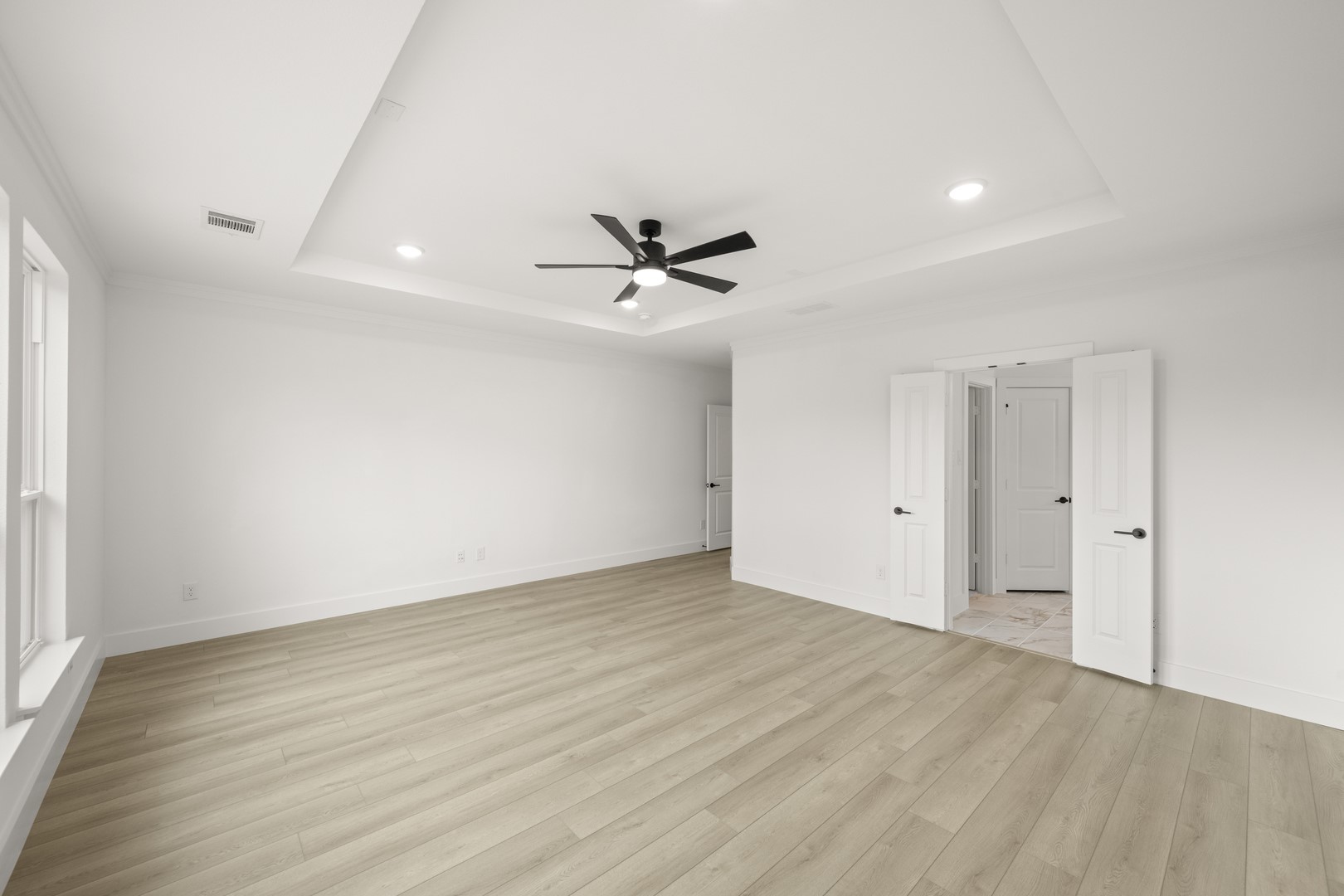 341 Loretta Lane Burleson TX 76028