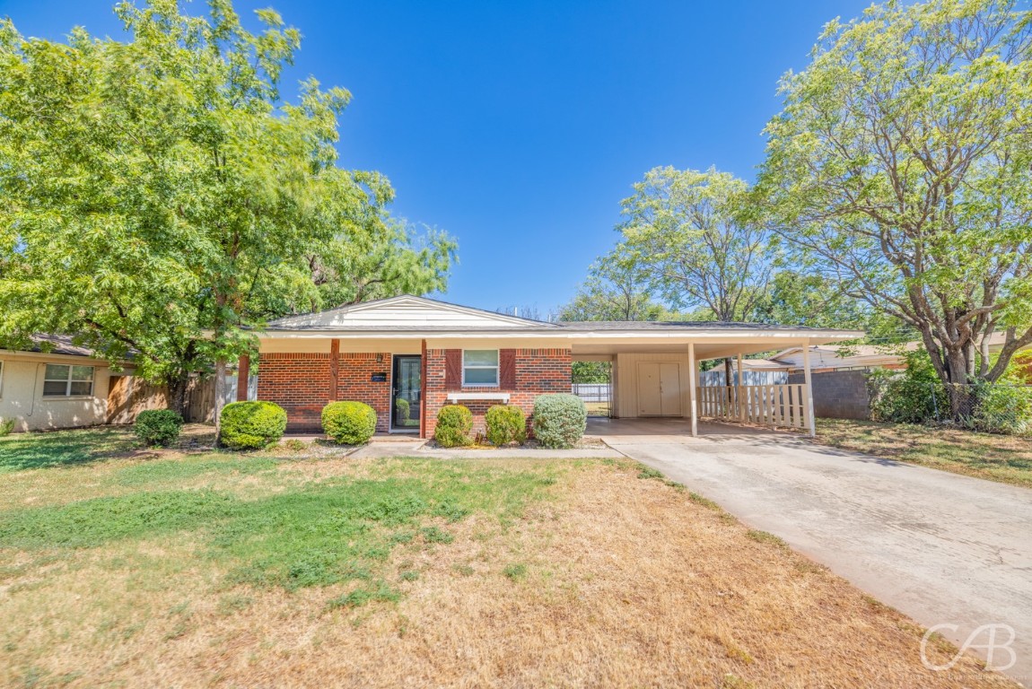 1425 Bel Air Drive Abilene TX 79603